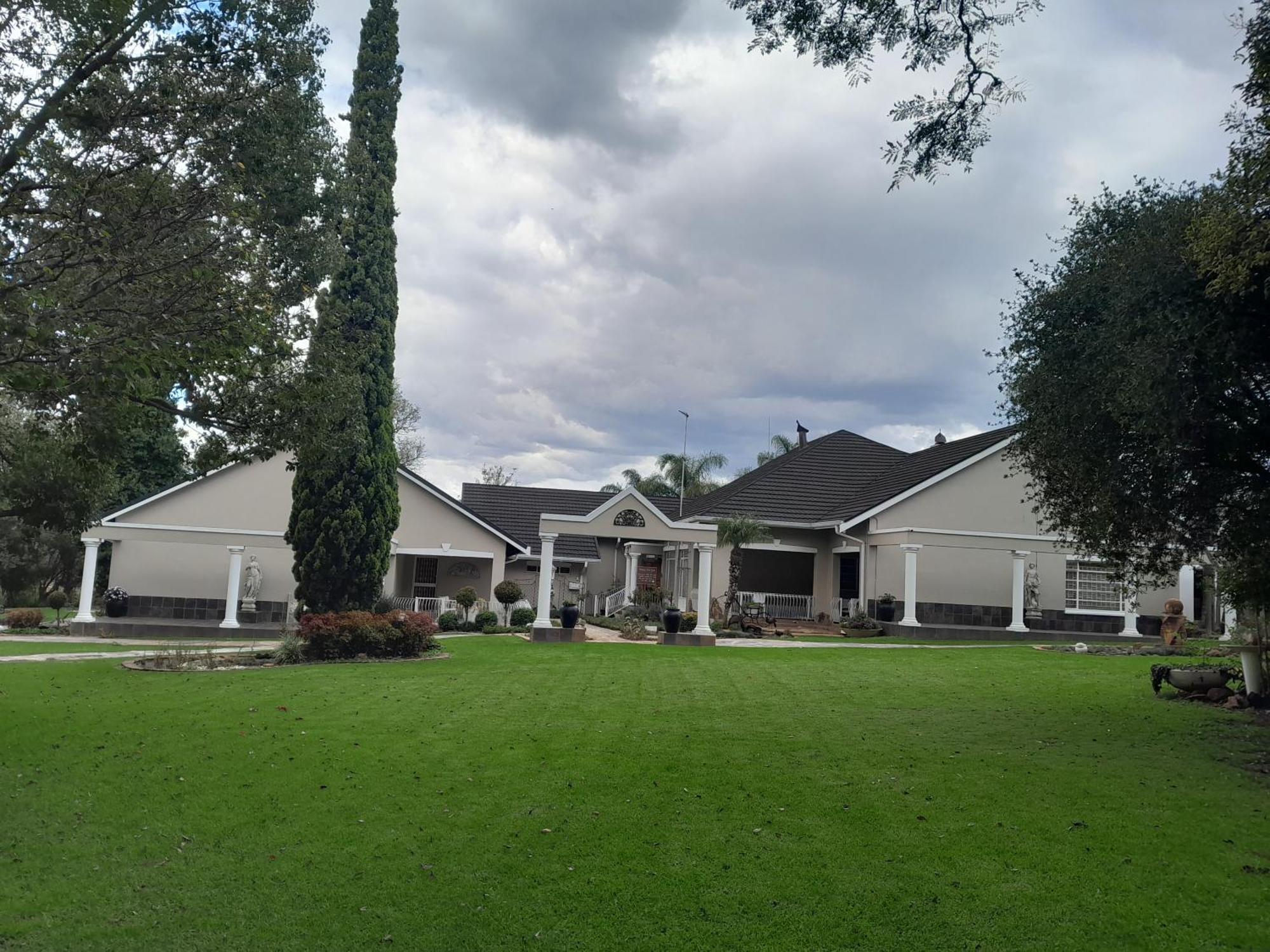 Longtom Farm Guesthouse Lydenburg Eksteriør billede